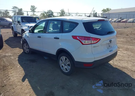 2013 Ford Escape S z USA, uszkodzony, nr VIN 1FMCU0F70DUB93072